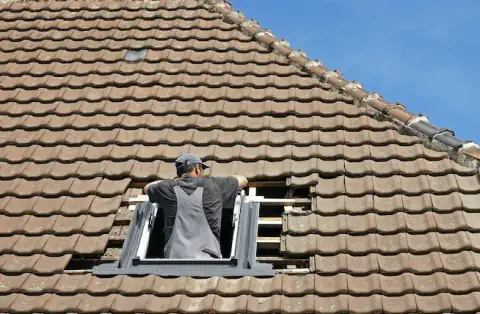 Pose de velux - Saint-Lary